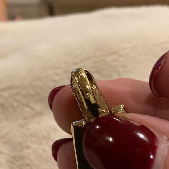 Trifari vintage Art Deco design clip on earrings, 1980’s era - Picture 7 of 12